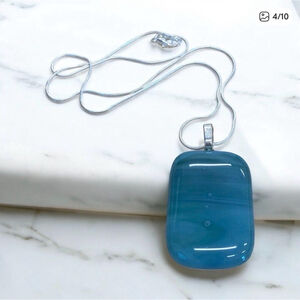 Delmarva Designs green fused glass pendant on 18” silver plated chain